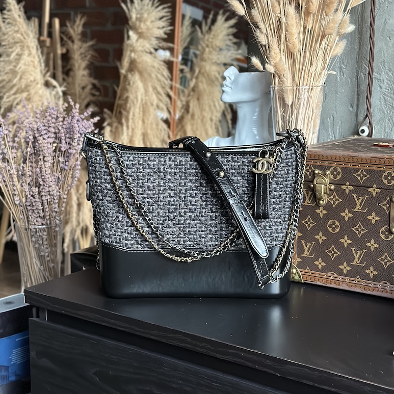 Сумка Chanel Gabrielle
