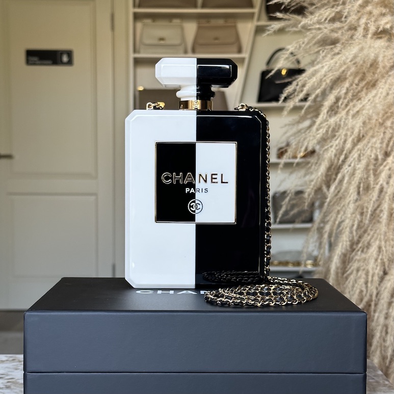 Лимитированная сумка Chanel Perfume Bottle