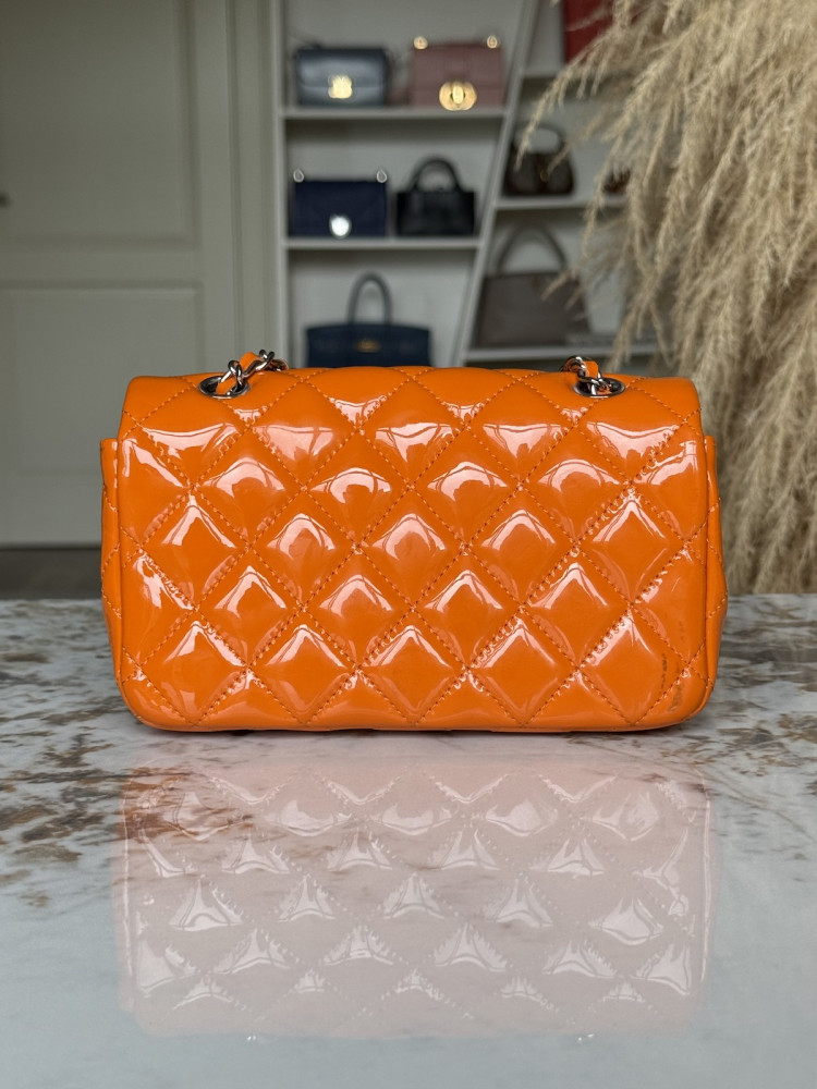 Сумка Chanel Classic Extra Mini