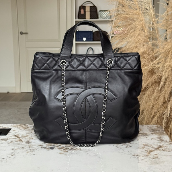 Сумка Chanel Trianon Tote