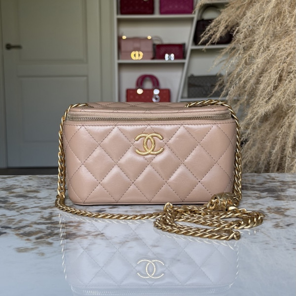 Сумка Chanel Vanity
