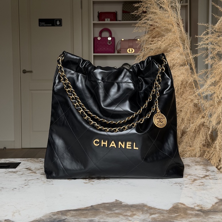Сумка Chanel 22