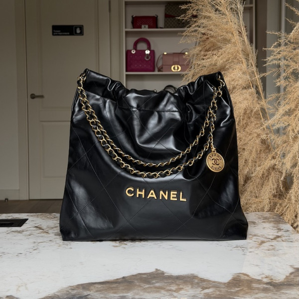 Сумка Chanel 22