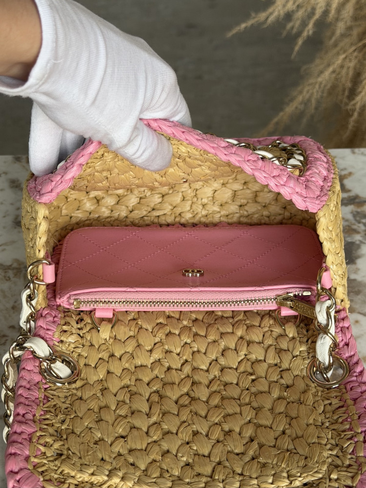 Сумка Chanel Raffia Mini Flap