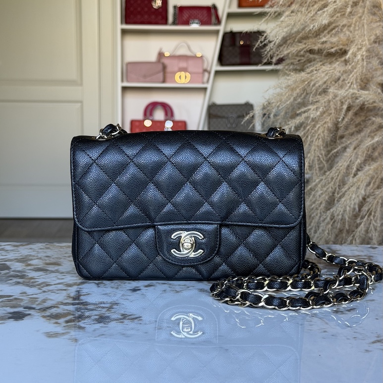 Сумка Chanel Classic Double Flap Mini